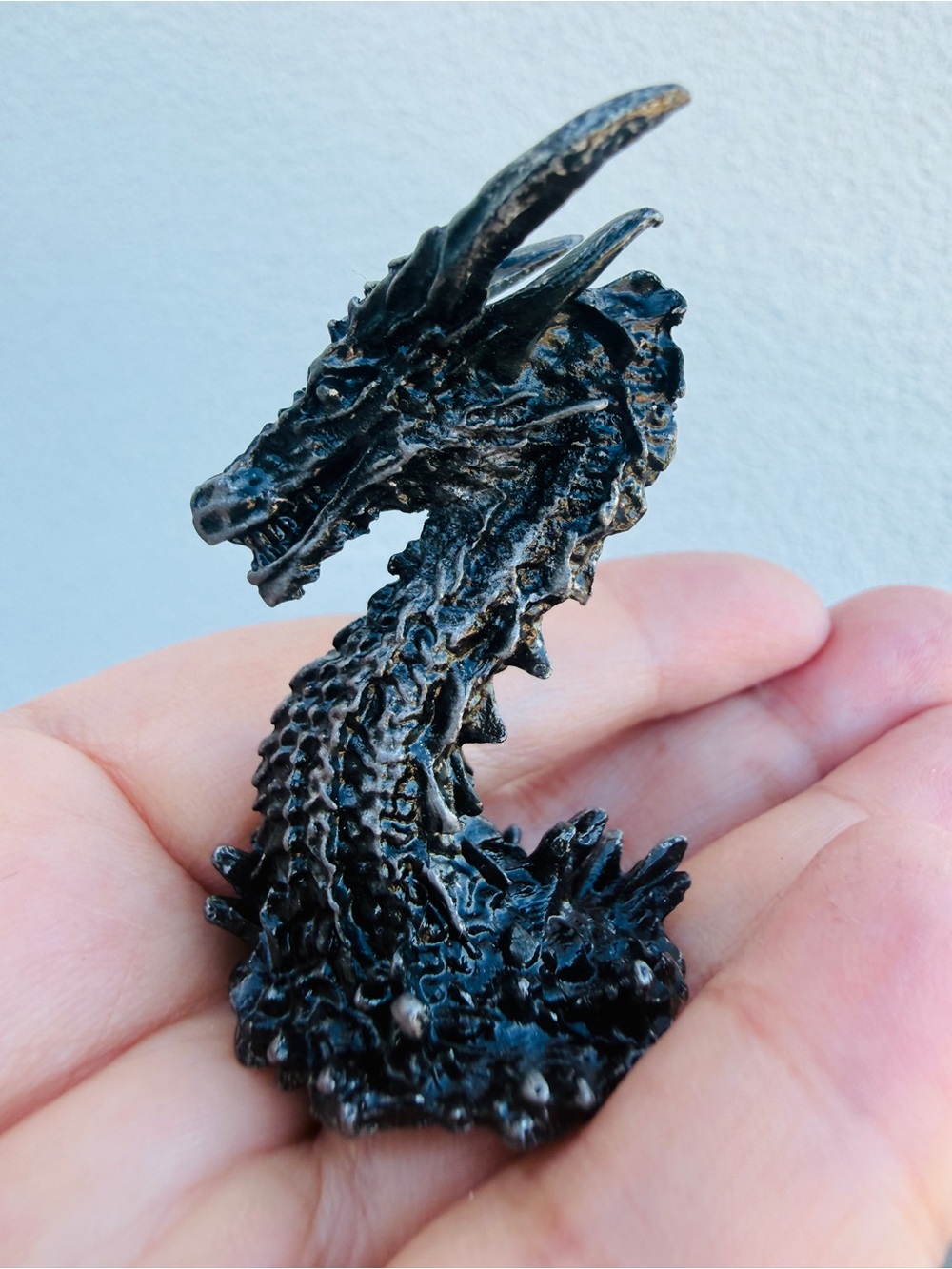 Metal Black Dragon Head Crystal Sphere Stand Gothic Ball Display Feng Shui Decor